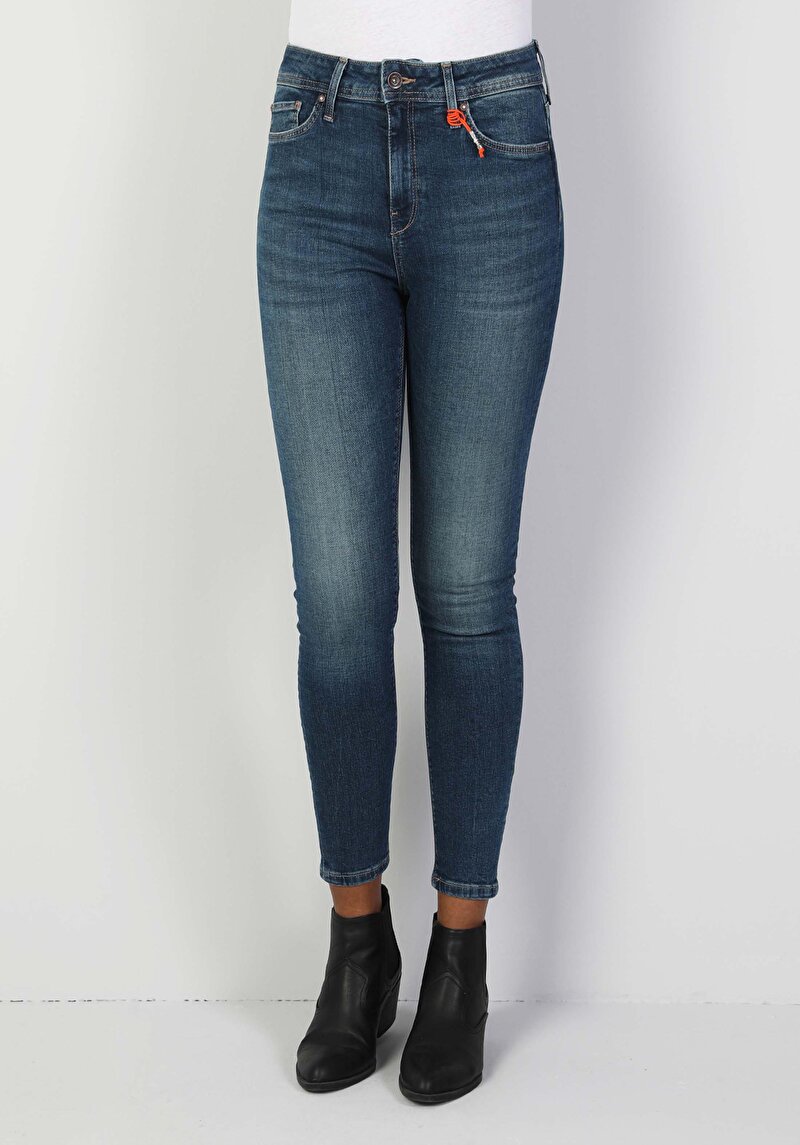 Показати інформацію про 760 Diana Джинси Жіночі Блакитні Супер Вузького Крою Cl1048683