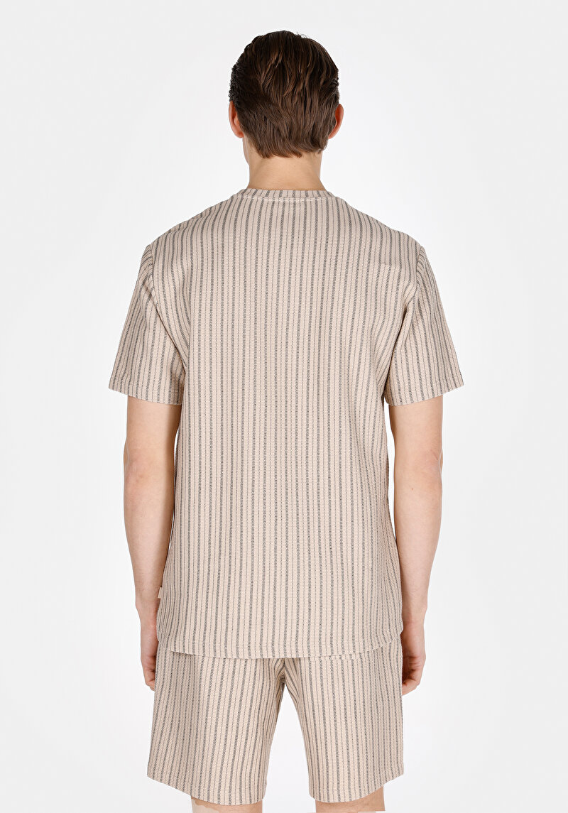 Показати інформацію про Футболка З Коротким Рукавом Чоловіча Бежева  Cl1074141