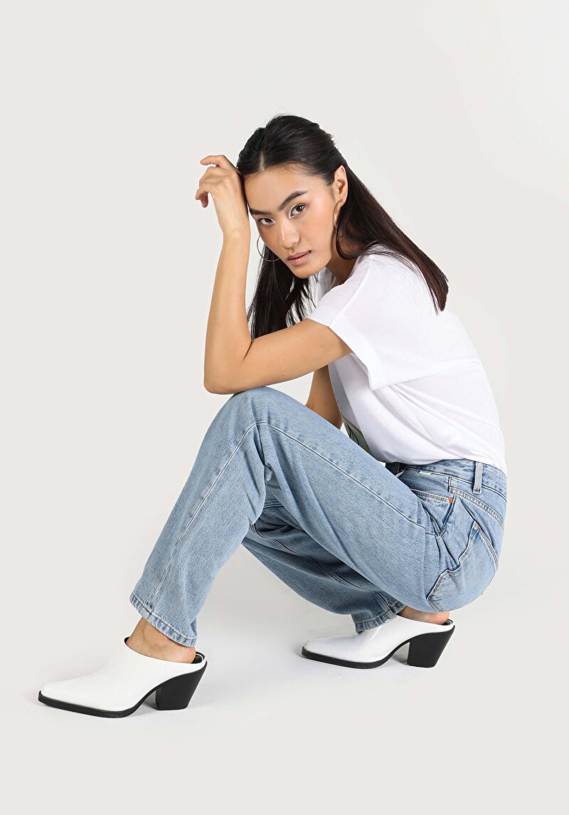 Показати інформацію про 884 Lauren Джинси Жіночі Блакитні Прямого Крою Cl1064317