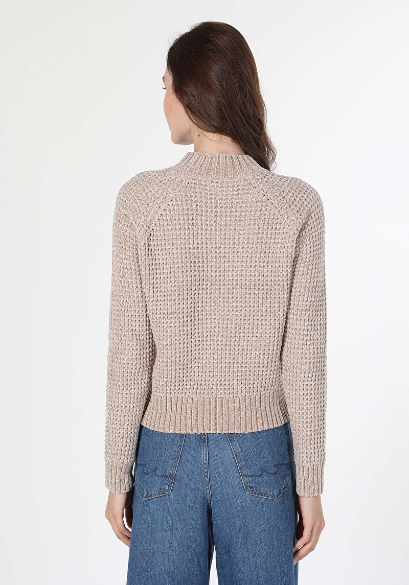 Показати інформацію про Светр Жіночий Бежевий  Cl1036479