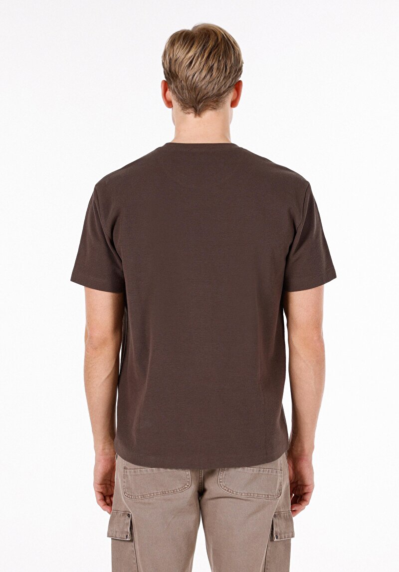 Показати інформацію про Футболка З Коротким Рукавом Чоловіча Коричнева  Cl1072057