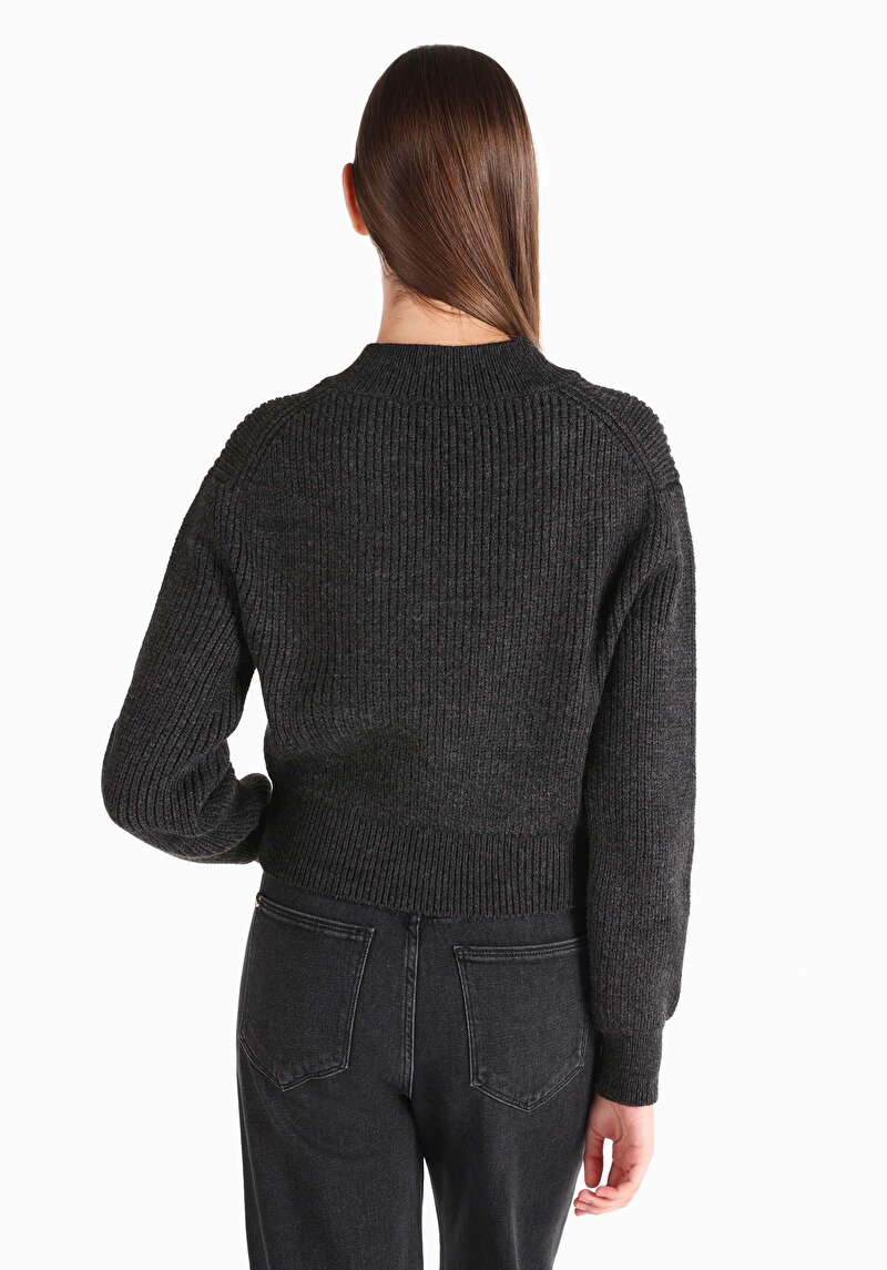 Показати інформацію про Светр Жіночий Сірий  Cl1065971