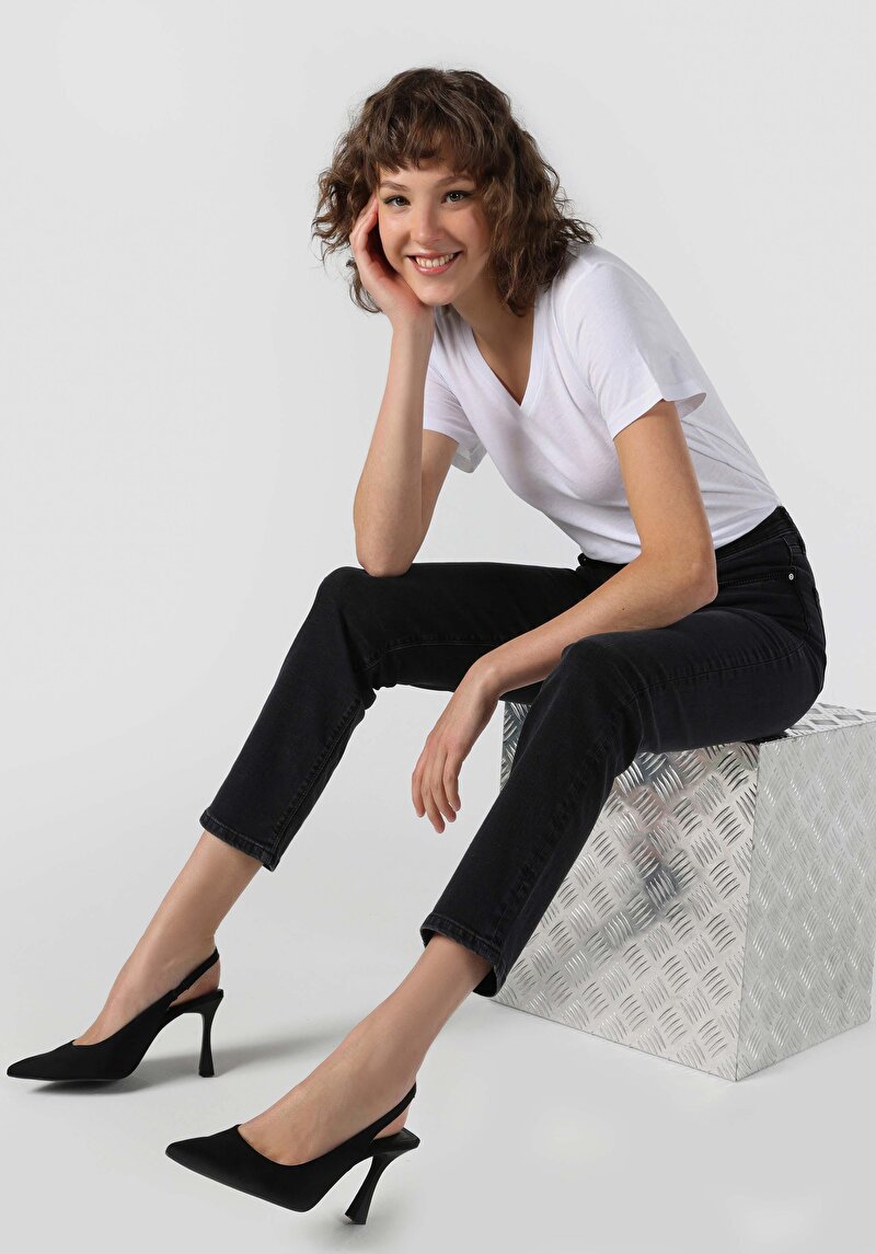 Зображення 703 Carla Джинси Жіночі Чорні Вузького Крою Cl1064386