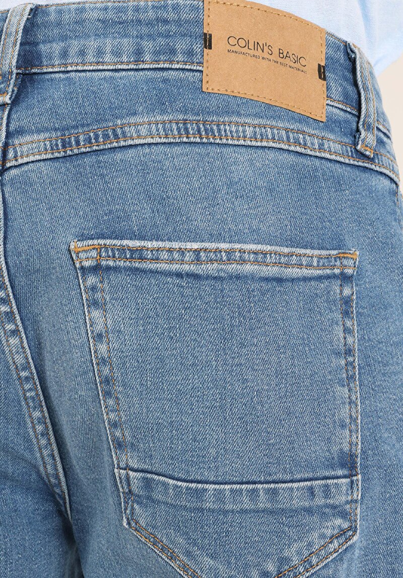 Показати інформацію про 045 David Джинси Чоловічі Блакитні Класичного Крою Cl1066104