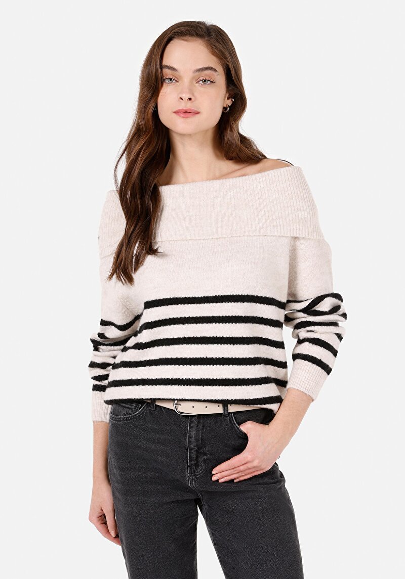 Зображення Светр Жіночий Бежевий  Cl1072140