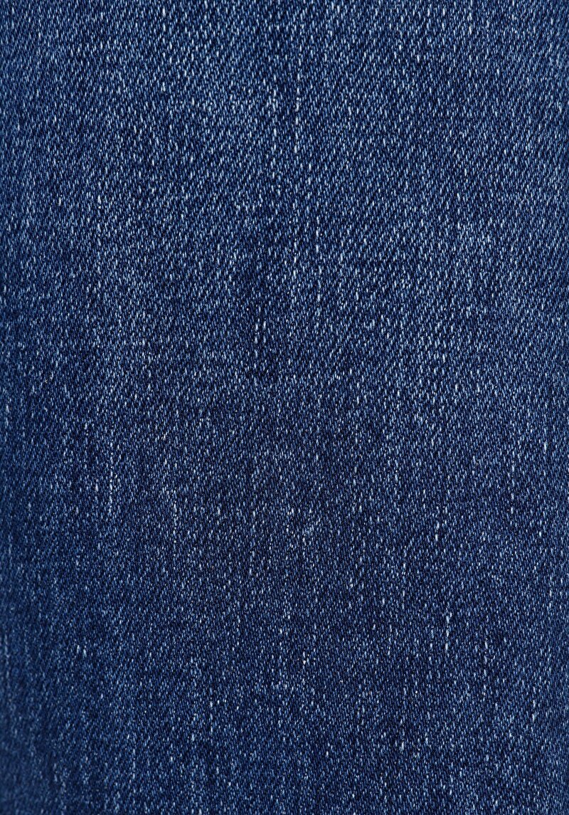 Показати інформацію про 041 Danny Джинси Чоловічі Сині Вузького Крою Cl1072197