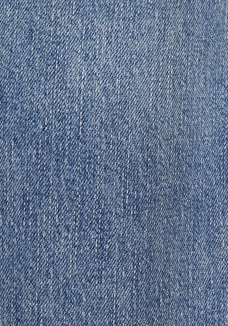 Показати інформацію про 067 Jack Джинси Чоловічі Блакитні Класичного Крою Cl1072216