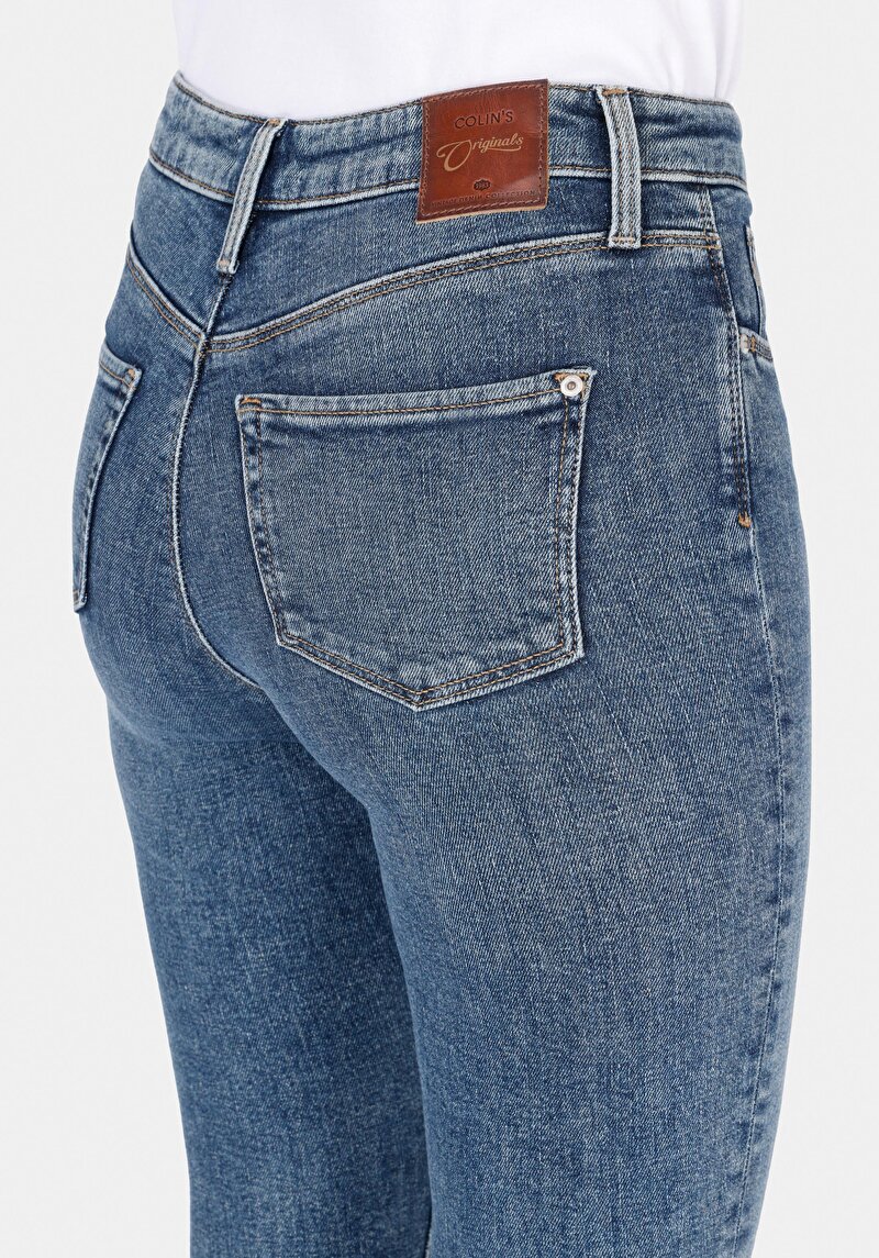 Показати інформацію про 760 Diana Джинси Жіночі Блакитні  Cl1072249