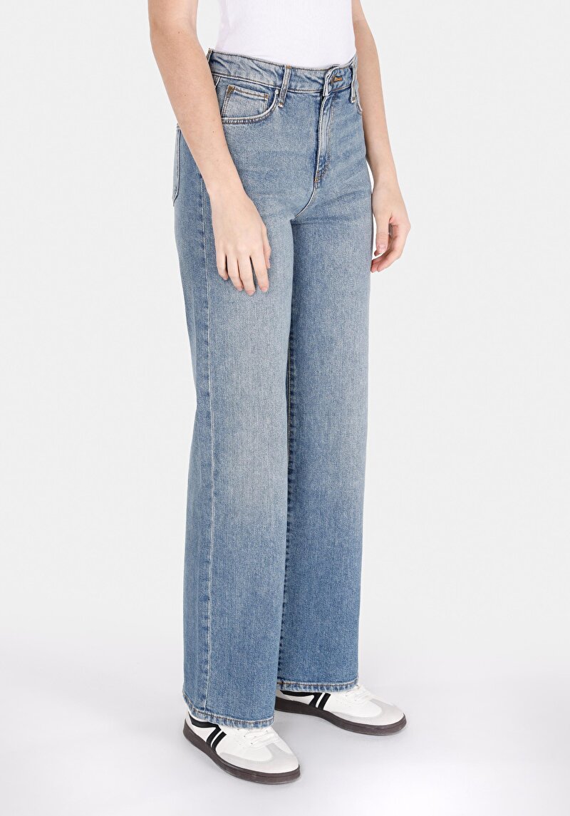 Показати інформацію про 970 Berry Джинси Жіночі  Класичного Крою Cl1072267