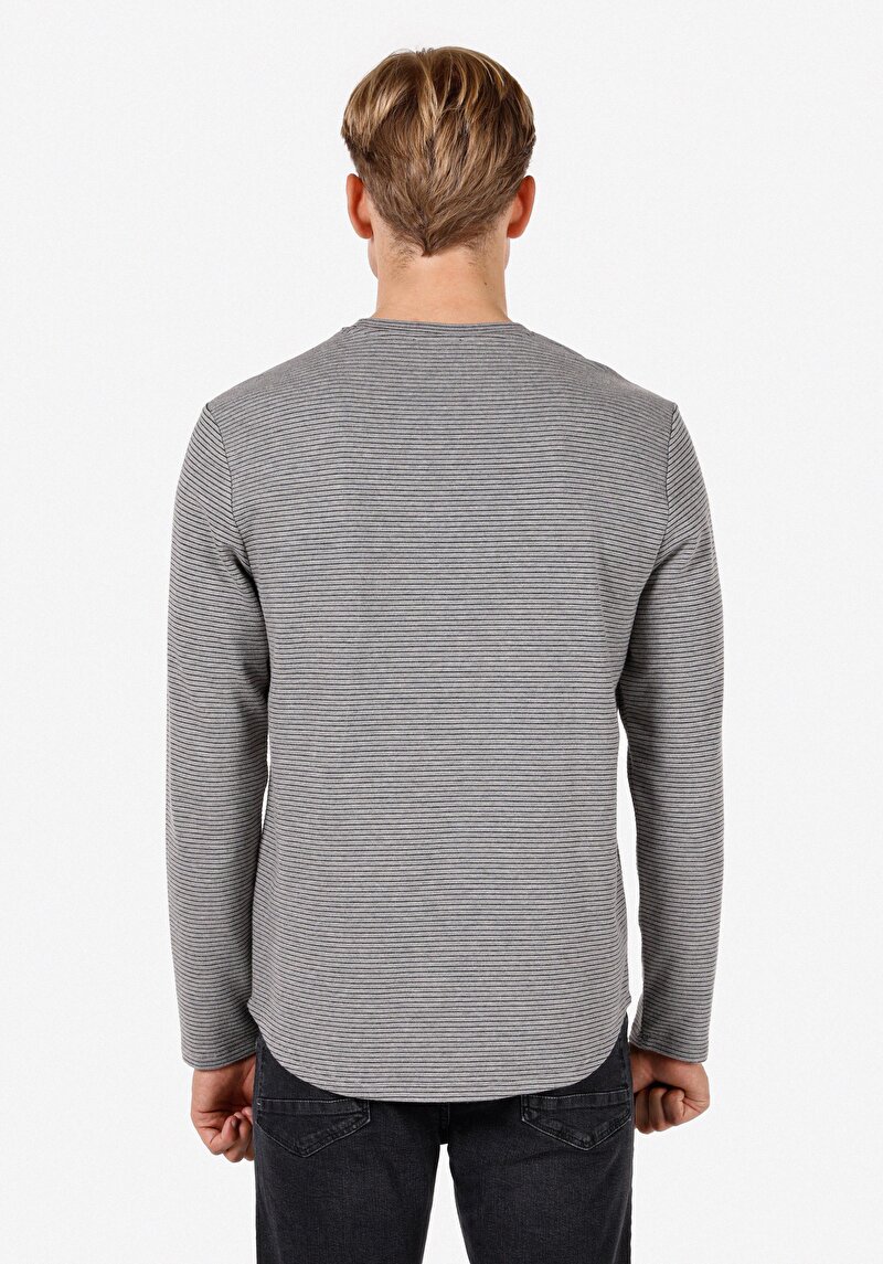 Показати інформацію про Футболка З Довгим Рукавом Чоловіча Сіра  Cl1072310