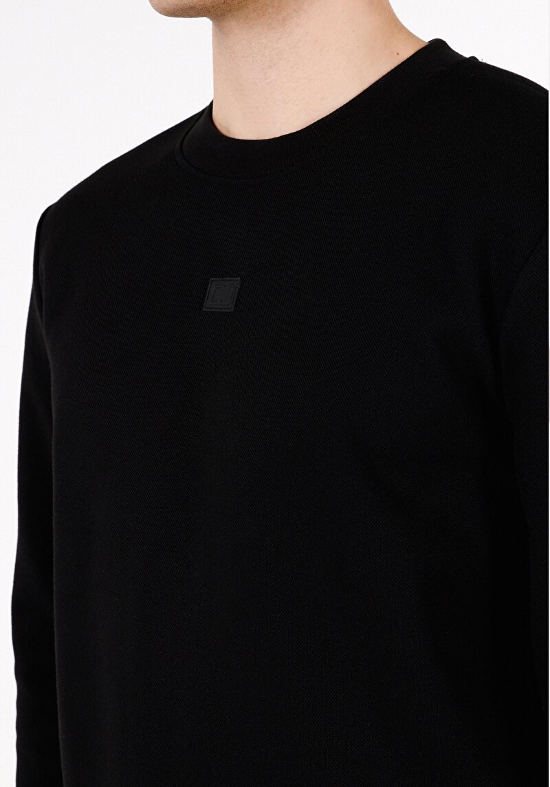 Показати інформацію про Толстовка Чоловіча Чорна  Cl1072312