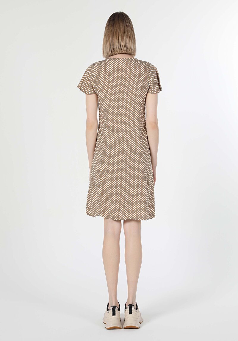 Показати інформацію про Сукня Жіноча Бежева  Cl1059356