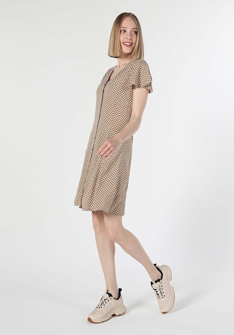 Показати інформацію про Сукня Жіноча Бежева  Cl1059356