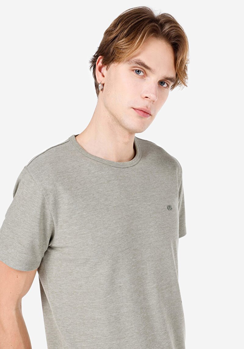 Показати інформацію про Футболка З Коротким Рукавом Чоловіча   Cl1068565