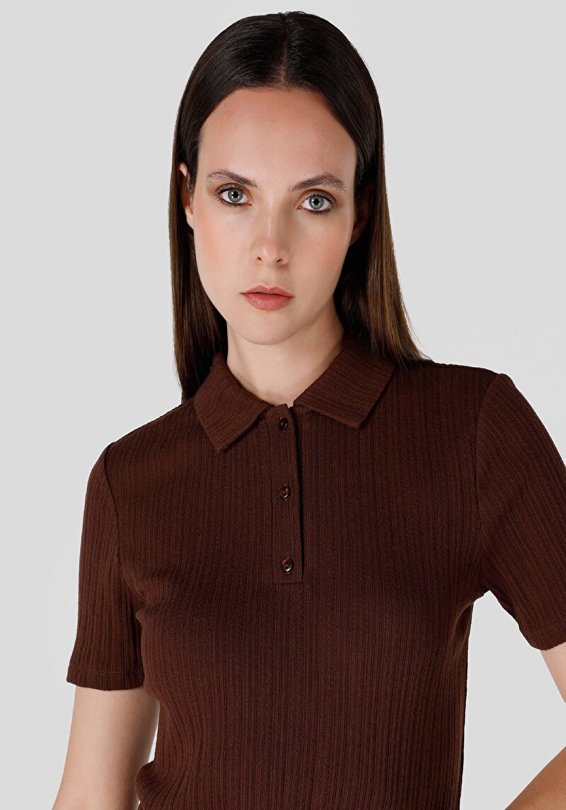 Показати інформацію про Футболка З Коротким Рукавом Жіноча Коричнева  Cl1065124