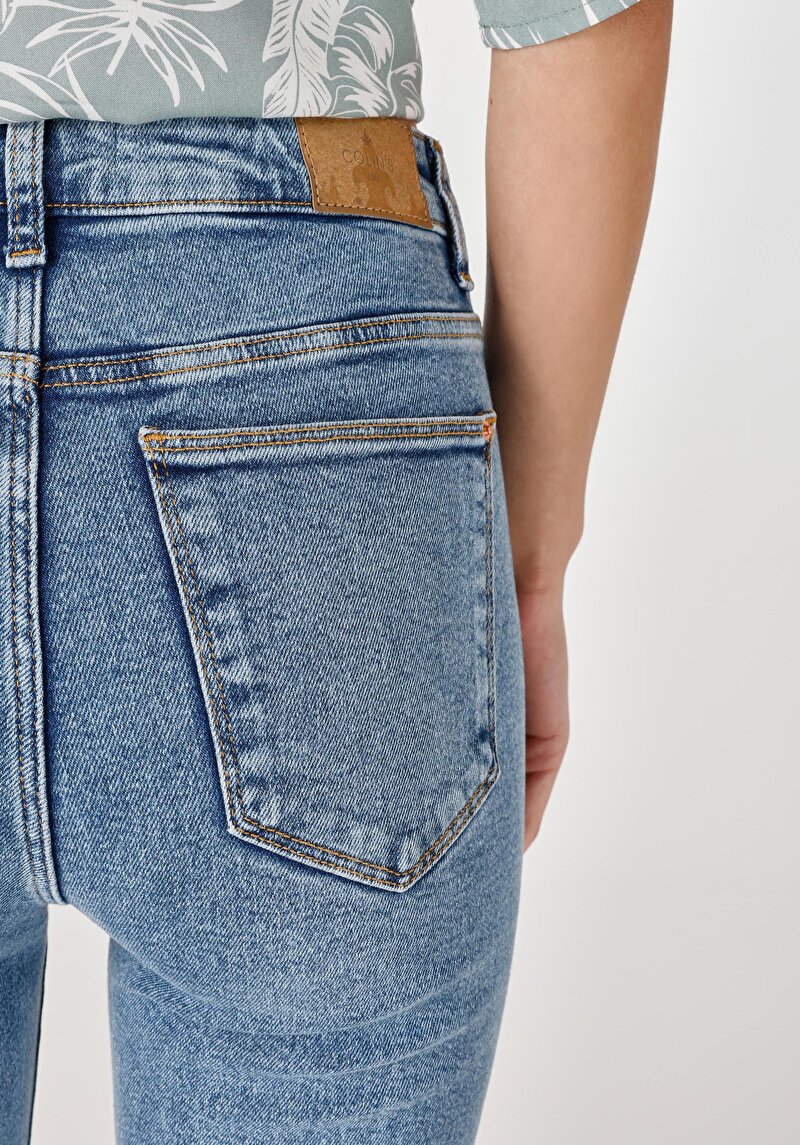 Показати інформацію про 771 Emery Джинси Жіночі Блакитні Класичного Крою Cl1066480