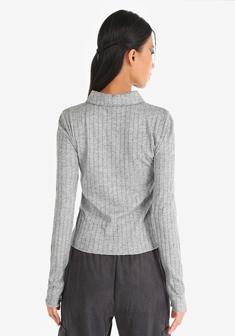 Показати інформацію про Футболка З Довгим Рукавом Жіноча Сіра  Cl1065155