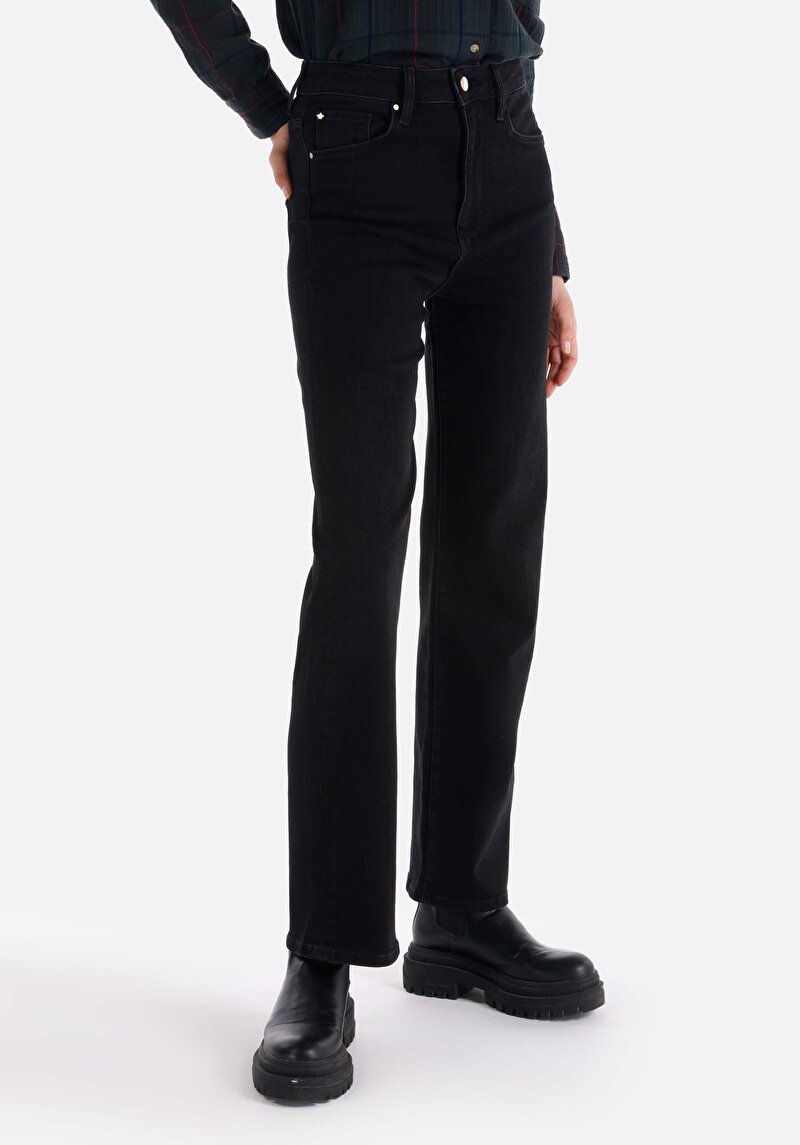 Зображення 900 Laris Джинси Жіночі Чорні Класичного Крою Cl1066538