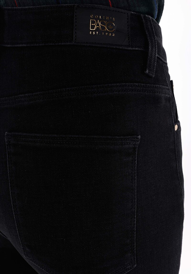 Показати інформацію про 900 Laris Джинси Жіночі Чорні Класичного Крою Cl1066538