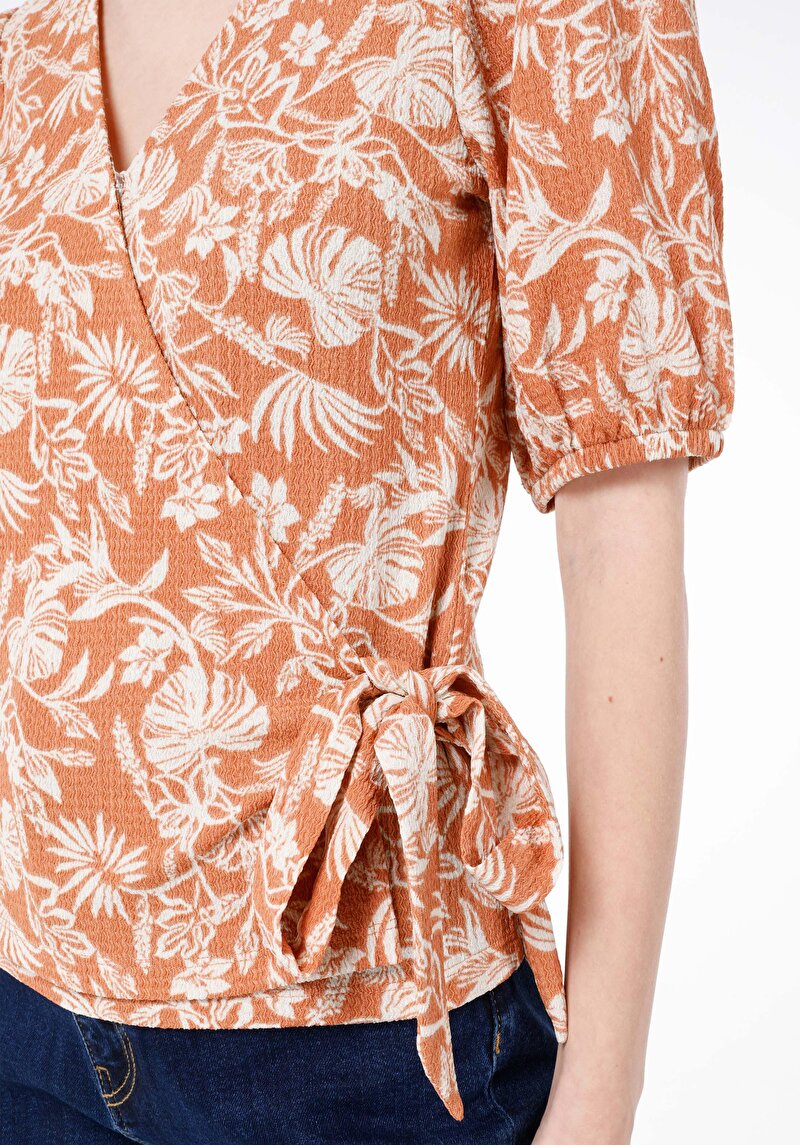 Показати інформацію про Футболка З Коротким Рукавом Жіноча Коричнева  Cl1067926