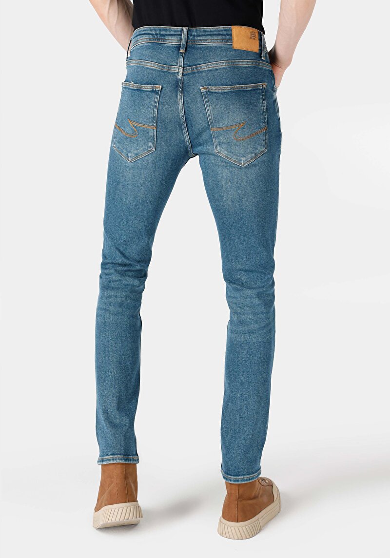 Показати інформацію про 044 Karl Джинси Чоловічі Зелені Прямого Крою Cl1065273