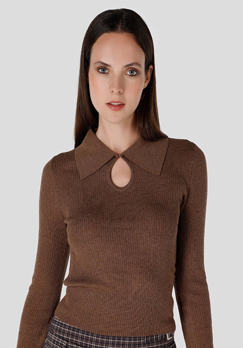 Показати інформацію про Светр Жіночий Коричневий  Cl1065282