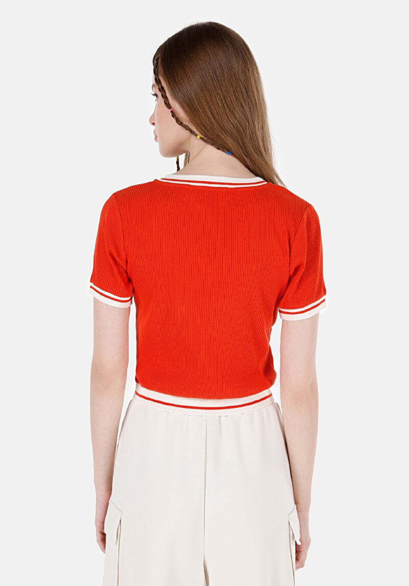 Показати інформацію про Футболка З Коротким Рукавом Жіноча Червона  Cl1068002