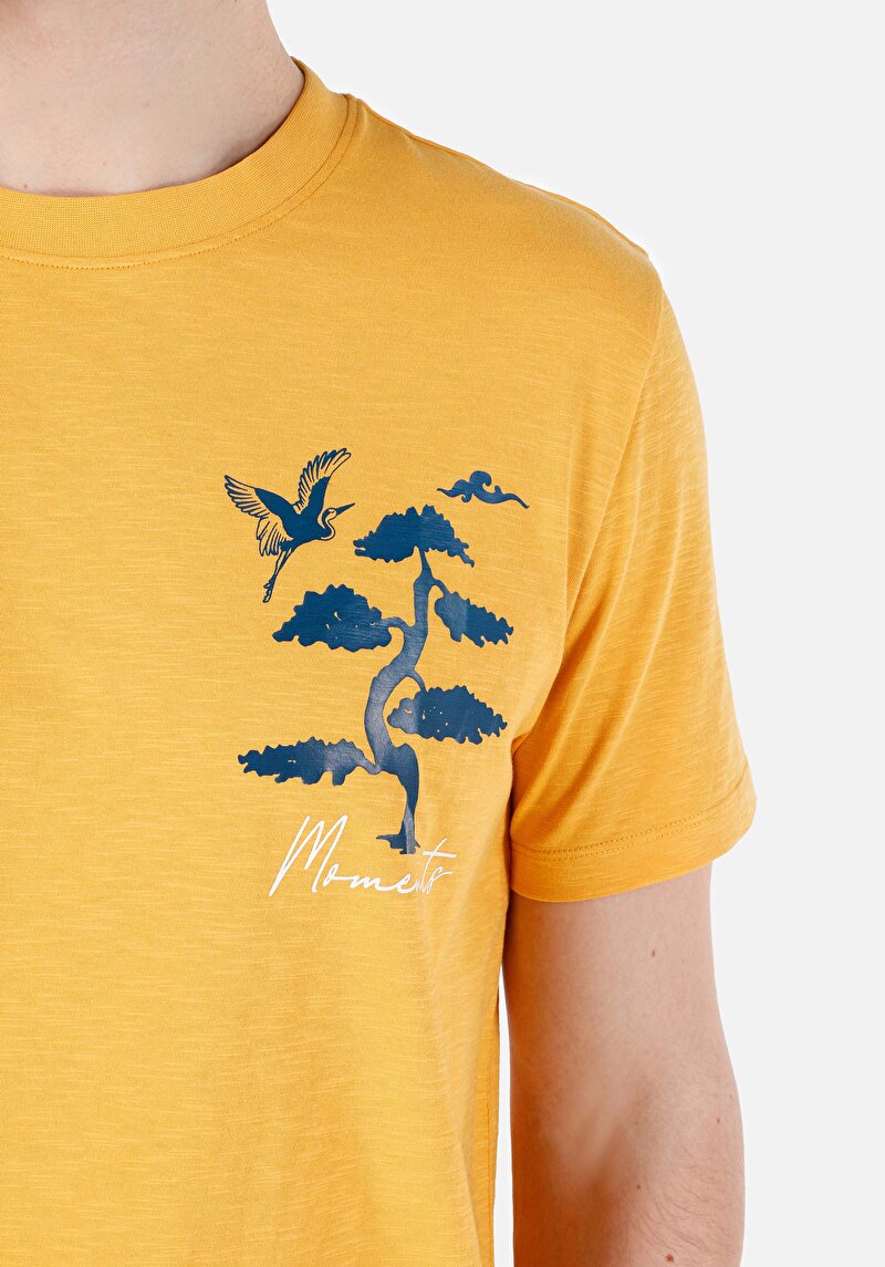 Показати інформацію про Футболка З Коротким Рукавом Чоловіча Жовта  Cl1068073