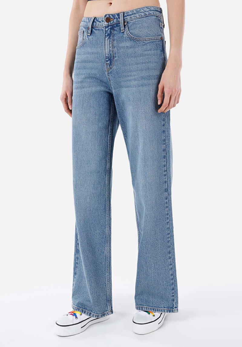 Зображення 970 Berry Джинси Жіночі Блакитні Класичного Крою Cl1068701