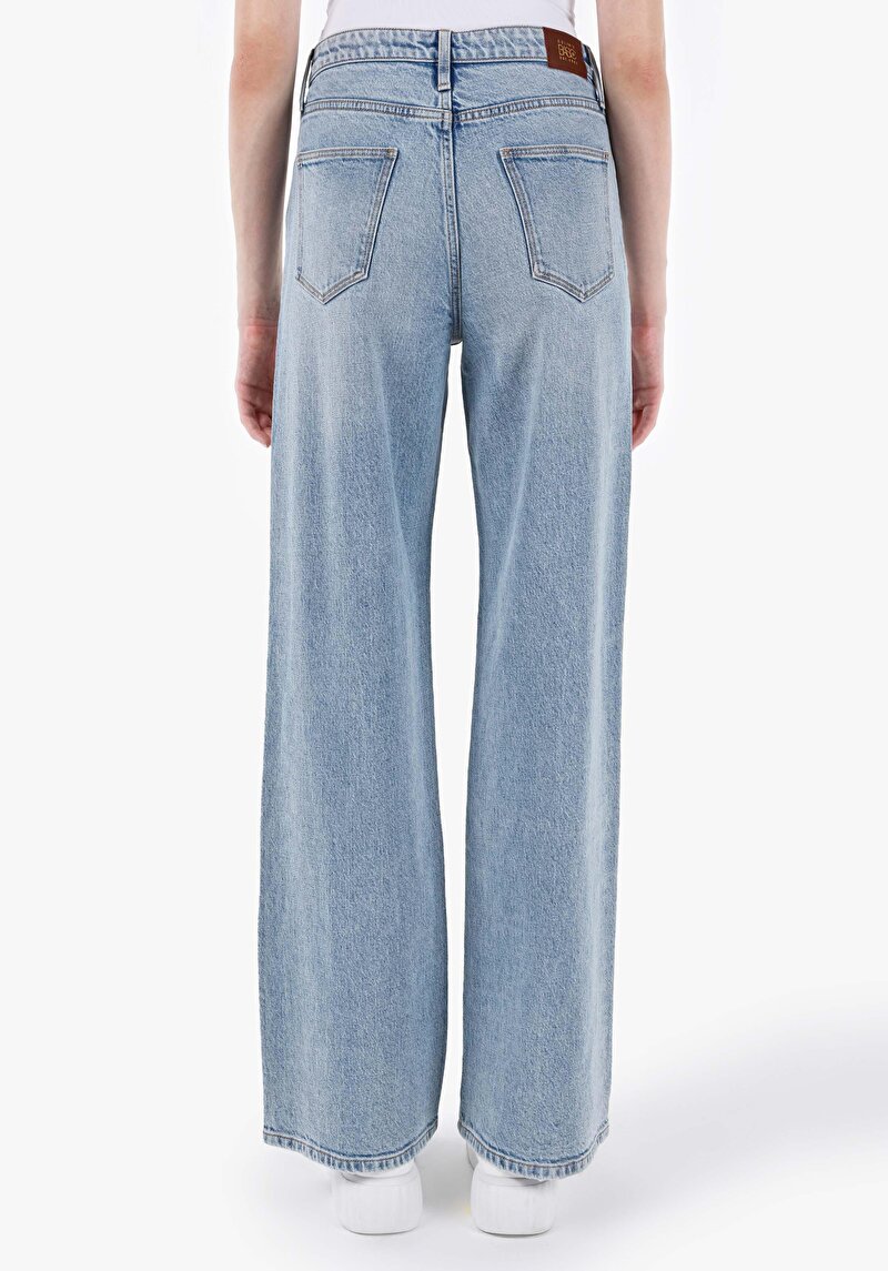 Зображення 970 Berry Джинси Жіночі Блакитні Класичного Крою Cl1068712