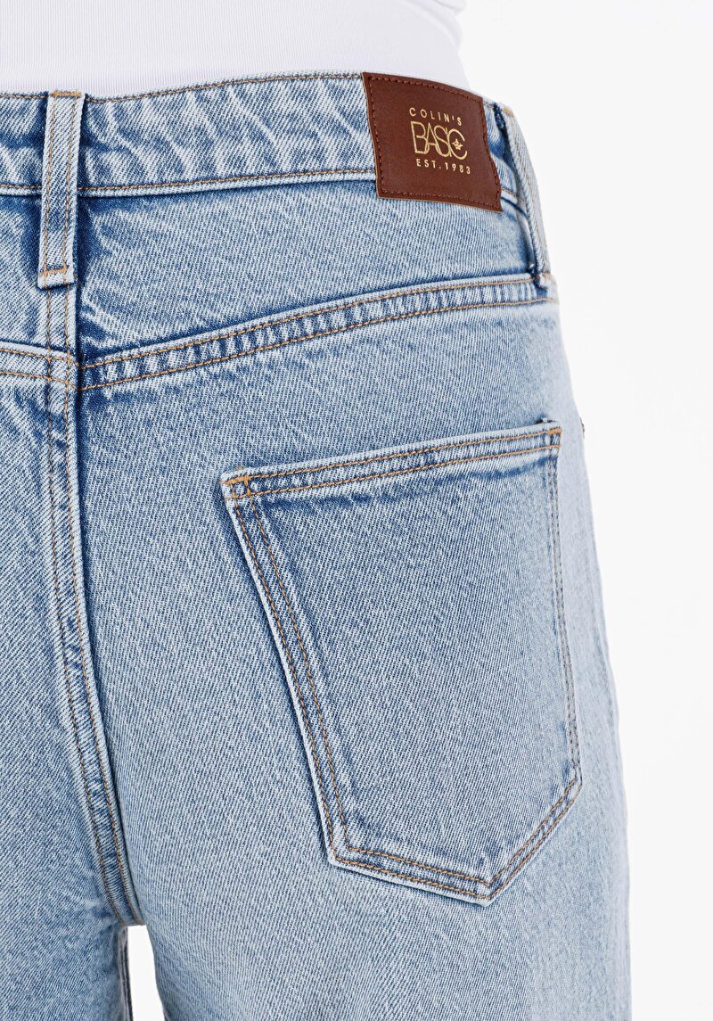 Показати інформацію про 970 Berry Джинси Жіночі Блакитні Класичного Крою Cl1068712