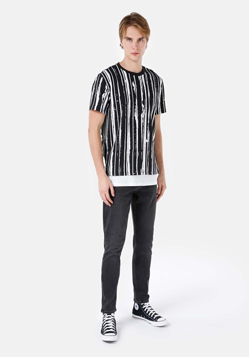 Показати інформацію про Футболка З Коротким Рукавом Чоловіча Чорна  Cl1068131