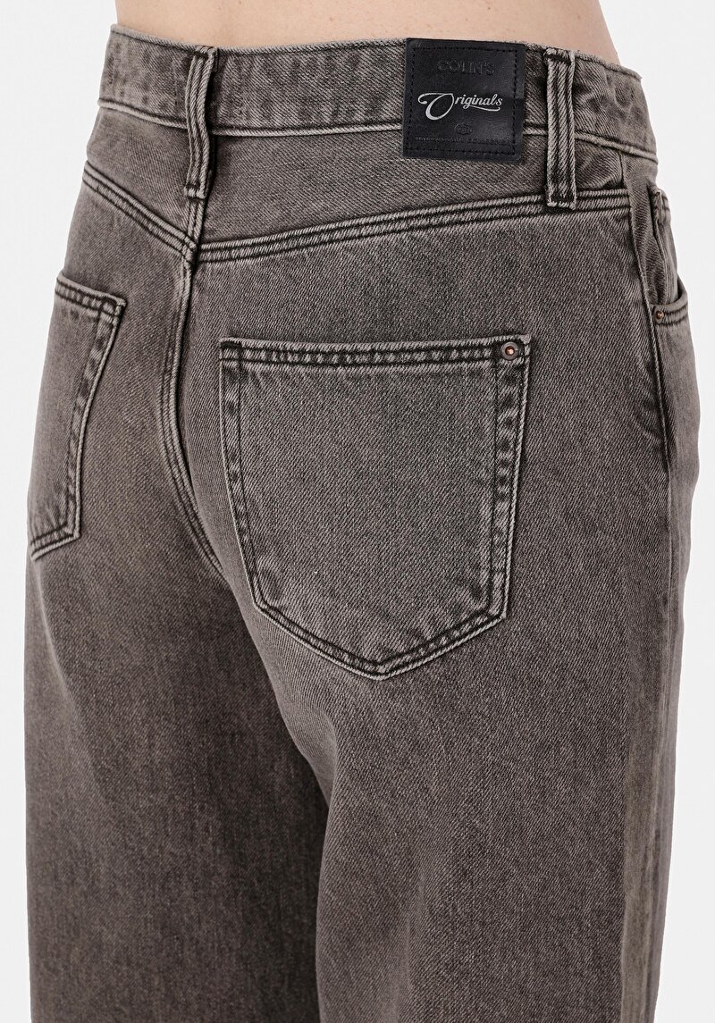 Показати інформацію про 970 Berry Джинси Жіночі  Класичного Крою Cl1071519