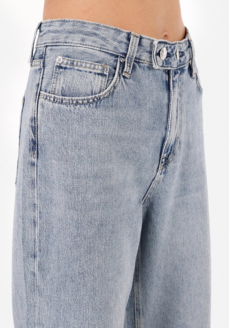 Показати інформацію про 970 Berry Джинси Жіночі Блакитні Класичного Крою Cl1071522