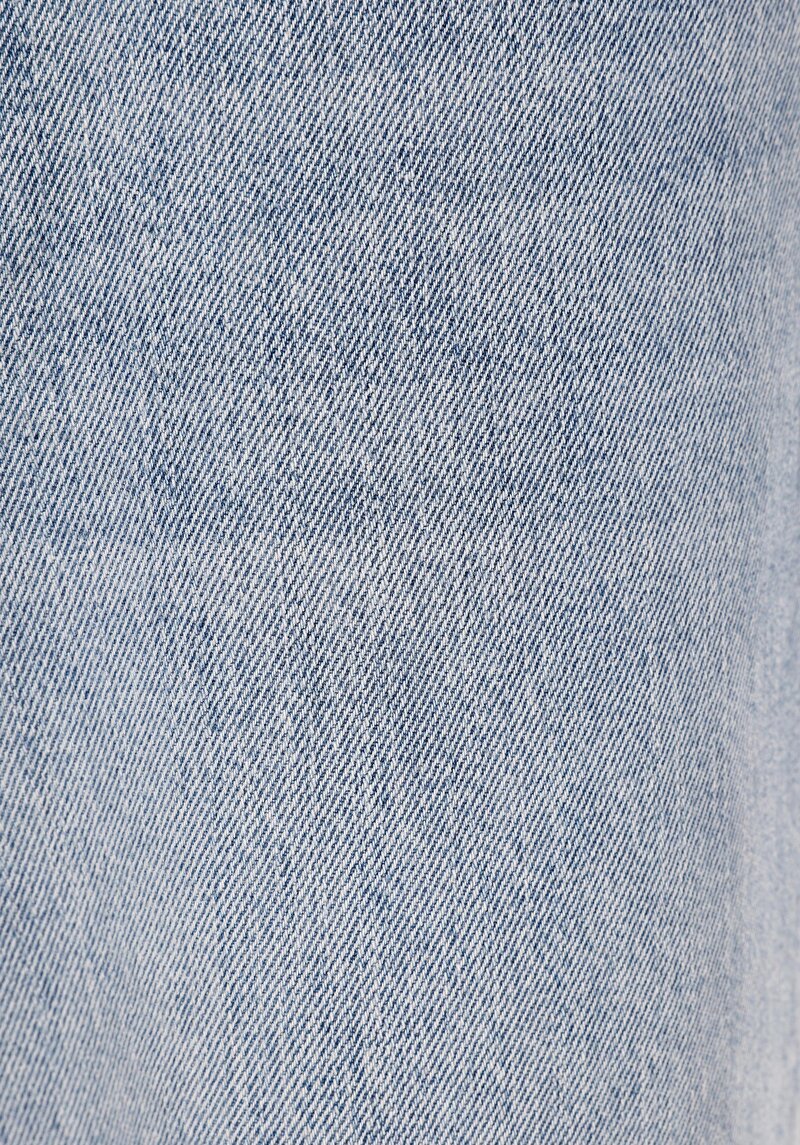 Показати інформацію про 970 Berry Джинси Жіночі Блакитні Класичного Крою Cl1071522