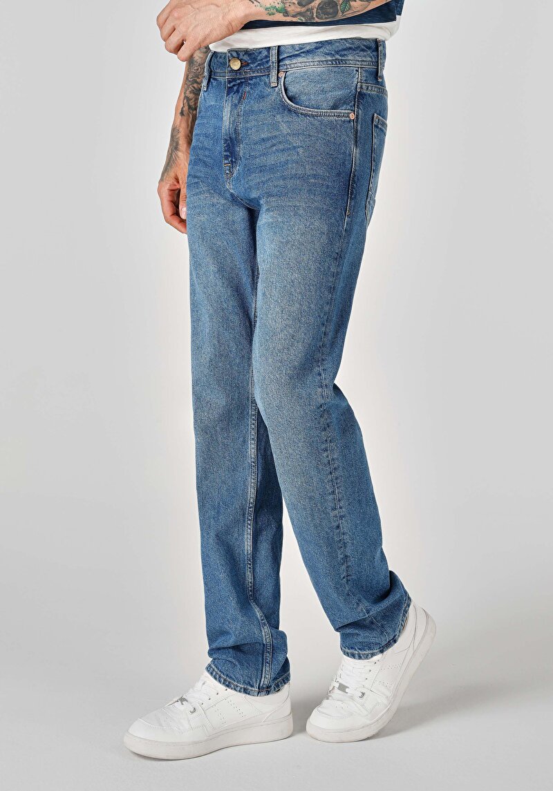 Показати інформацію про 045 David Джинси Чоловічі Блакитні Класичного Крою Cl1062415