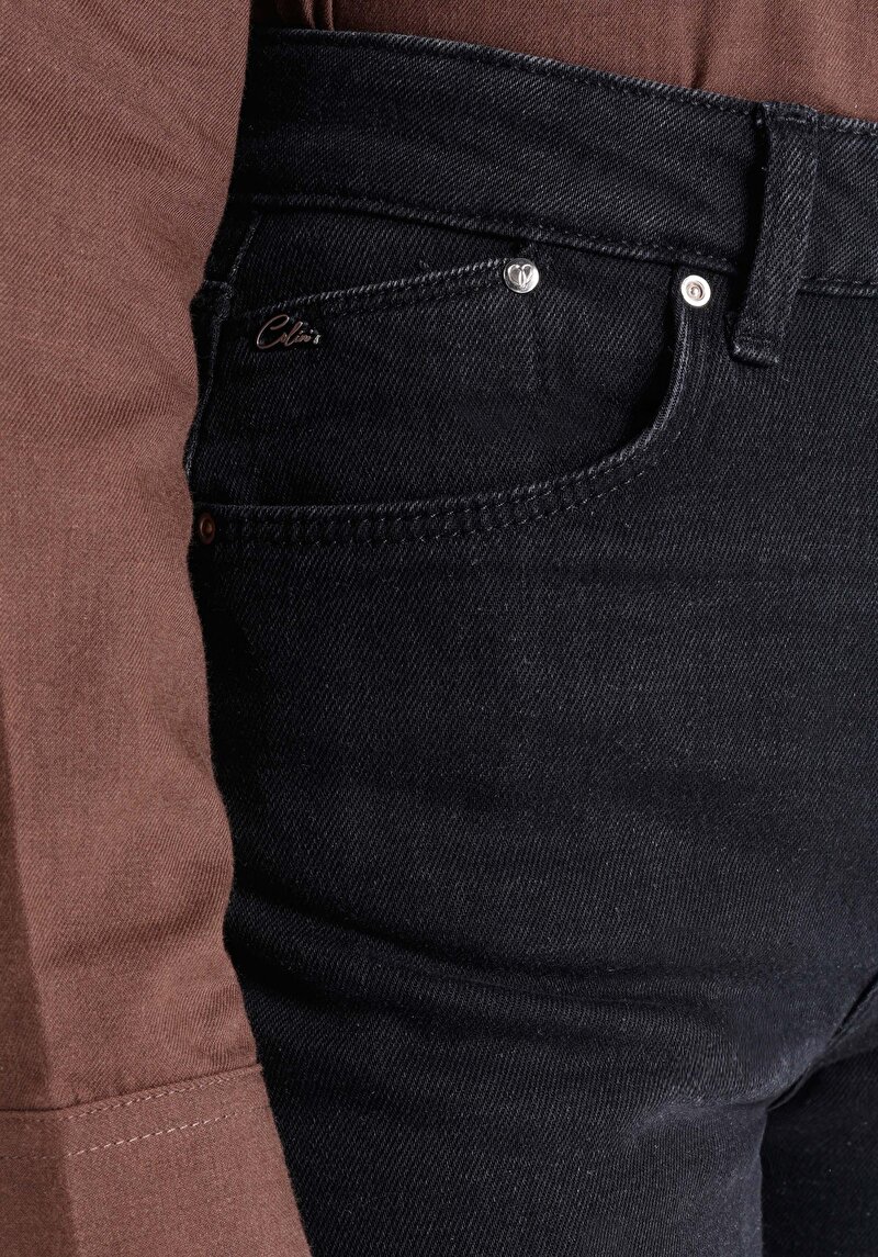 Показати інформацію про 884 Lauren Джинси Жіночі Чорні Прямого Крою Cl1065415