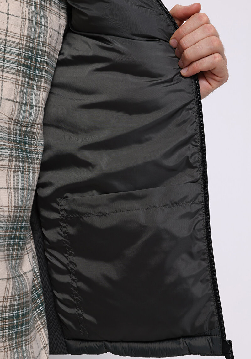 Показати інформацію про Жилет Чоловічий Зелений  Cl1071238