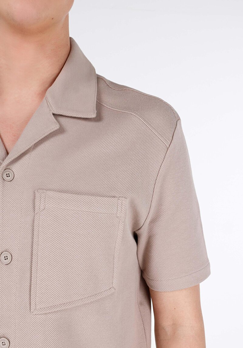 Показати інформацію про Сорочка З Коротким Рукавом Чоловіча Бежева  Cl1068826