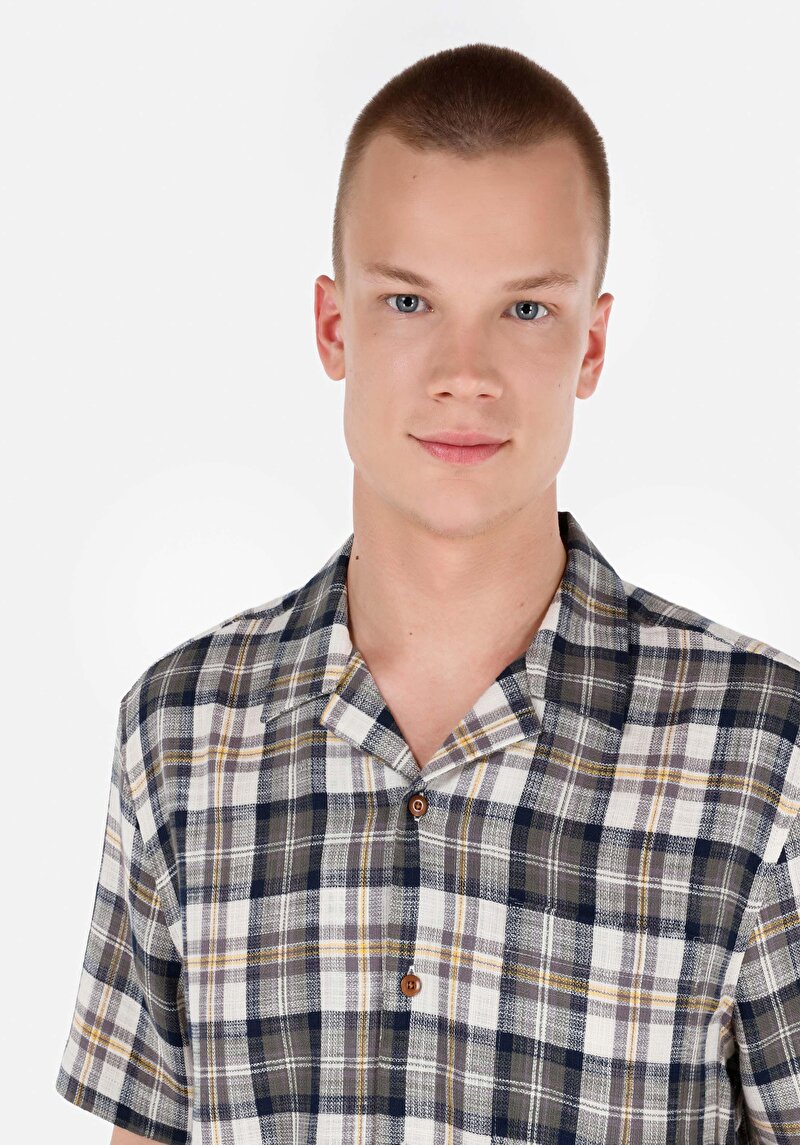 Зображення Сорочка З Коротким Рукавом Чоловіча Бежева Cl1068834