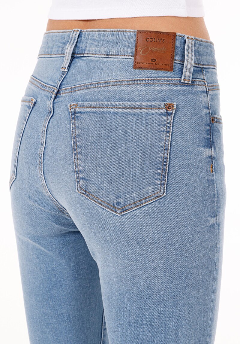 Показати інформацію про 772 Lonna Джинси Жіночі Блакитні Вузького Крою Cl1071674