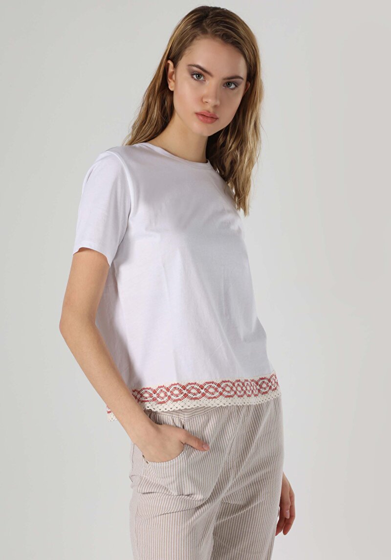 Показати інформацію про Футболка З Коротким Рукавом Жіноча Біла  Cl1062571