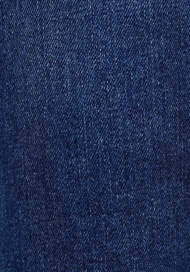 Показати інформацію про 041 Danny Джинси Чоловічі  Вузького Крою Cl1071268