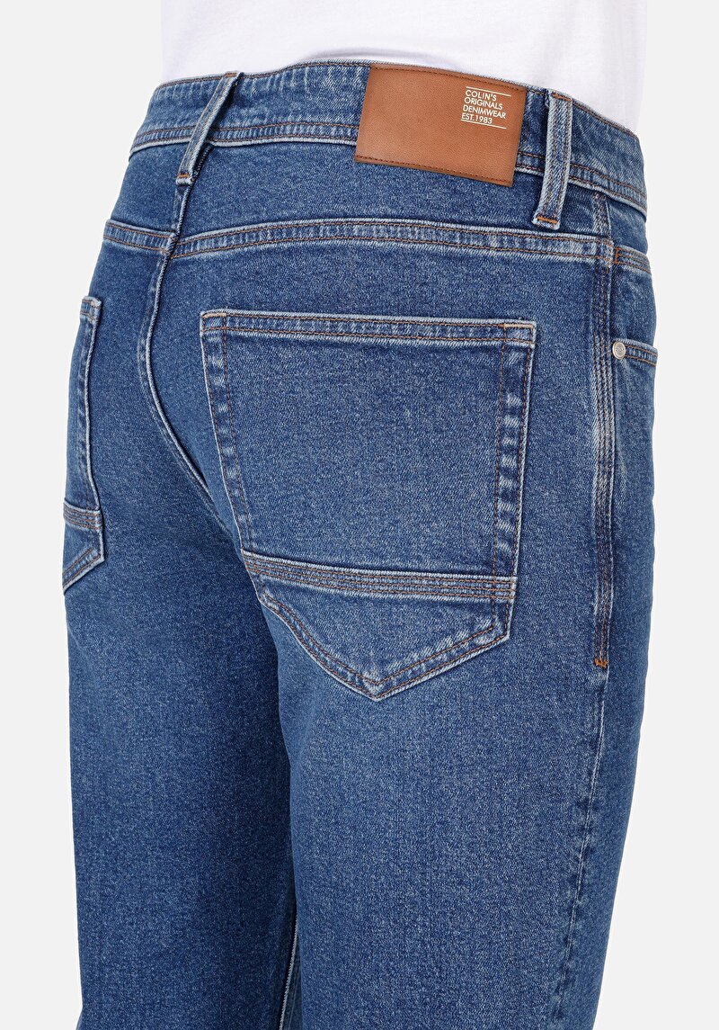 Показати інформацію про 045 David Джинси Чоловічі Блакитні Класичного Крою Cl1071293