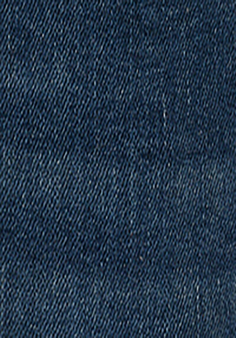 Показати інформацію про 041 Danny Джинси Чоловічі Блакитні Вузького Крою Cl1067184