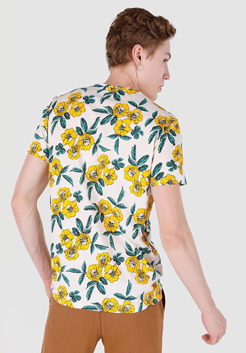 Показати інформацію про Футболка З Коротким Рукавом Чоловіча Біла  Cl1062718