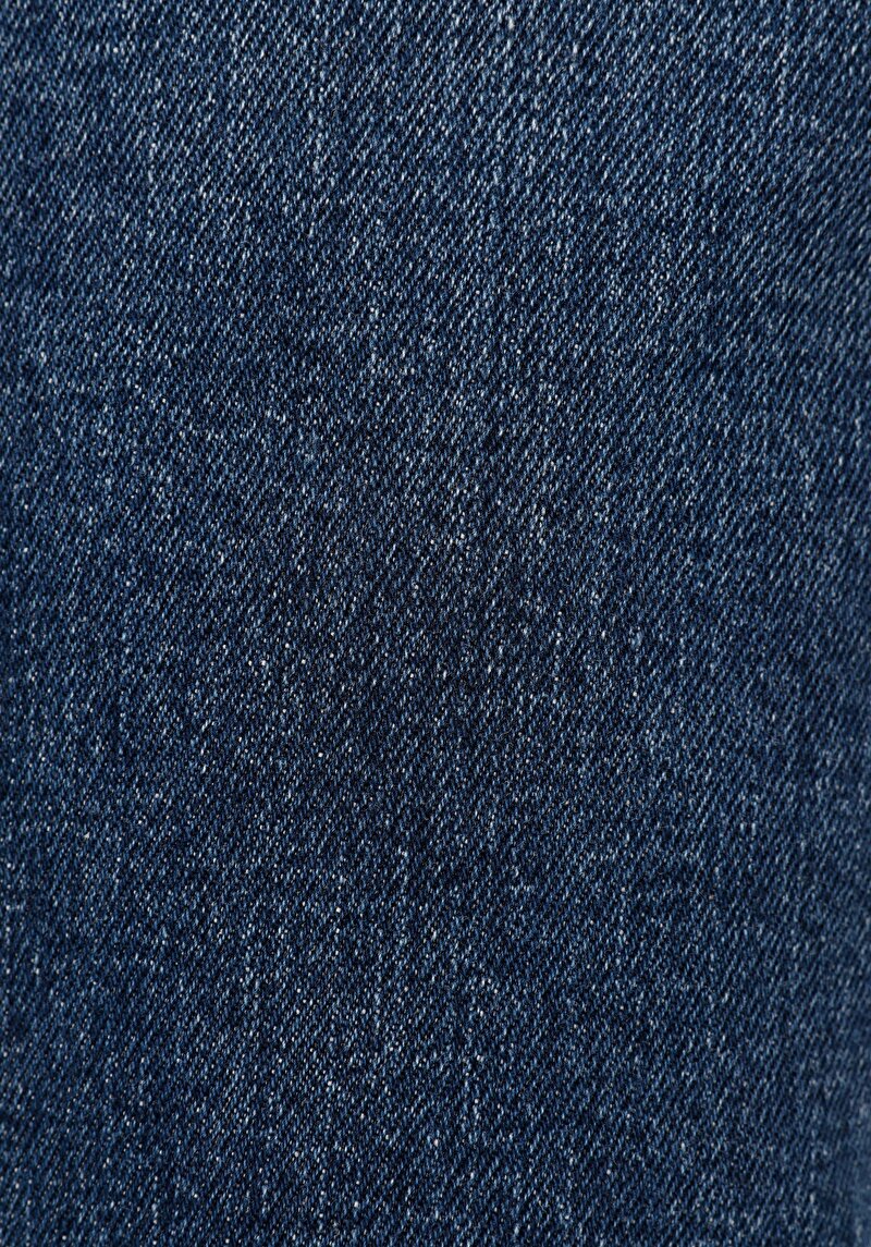 Показати інформацію про 045 David Джинси Чоловічі Блакитні Класичного Крою Cl1071297