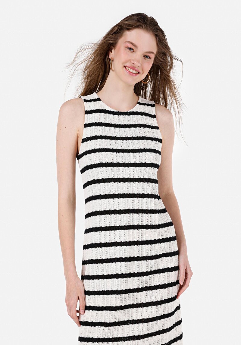 Показати інформацію про Сукня Жіноча Чорна  Cl1069053