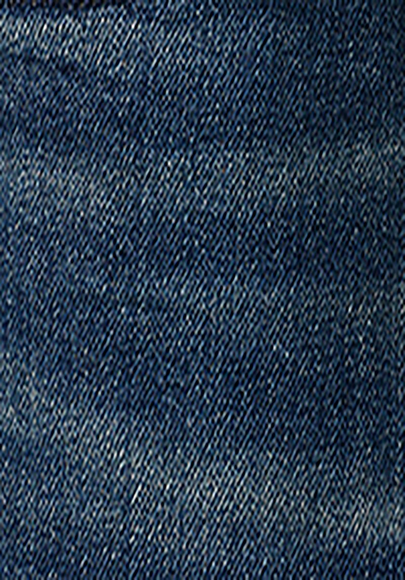 Показати інформацію про 044 Karl Джинси Чоловічі  Прямого Крою Cl1067231