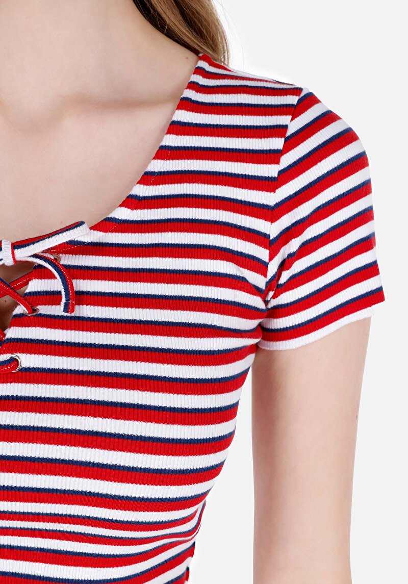 Показати інформацію про Футболка З Коротким Рукавом Жіноча Червона  Cl1069122